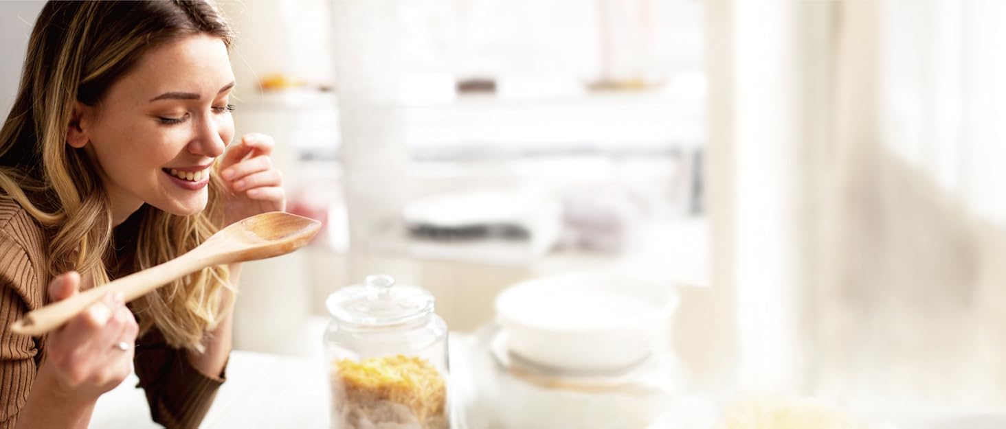 Royalcraft 24 Quarts Roaster Oven with Defrost and Warm Function, Ideal for Perfectly Roasted Chicken and Versatile Cooking Solutions